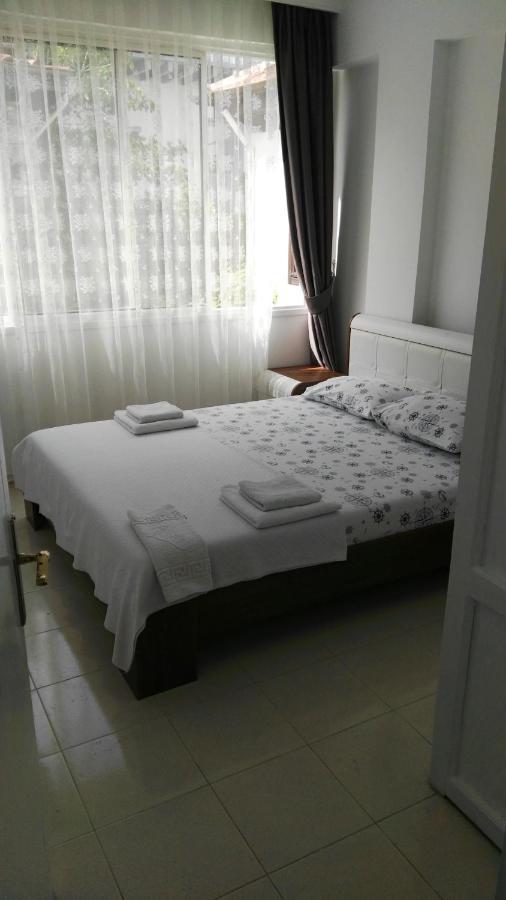 Uysal Suite And Loft Seaside 말마리스 외부 사진